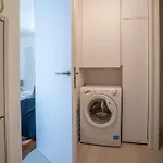 Vescovo Con Accesso Al *
