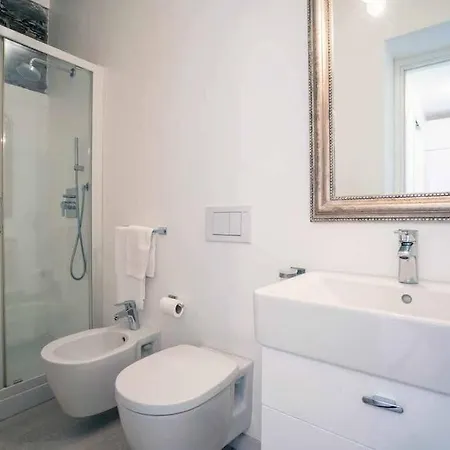 Vescovo Con Accesso Al Διαμέρισμα Orta San Giulio