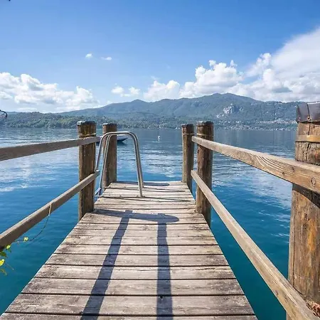 Vescovo Con Accesso Al Διαμέρισμα