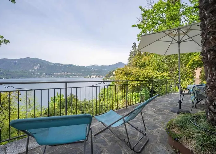 Apartment Vescovo Con Accesso Al Orta San Giulio