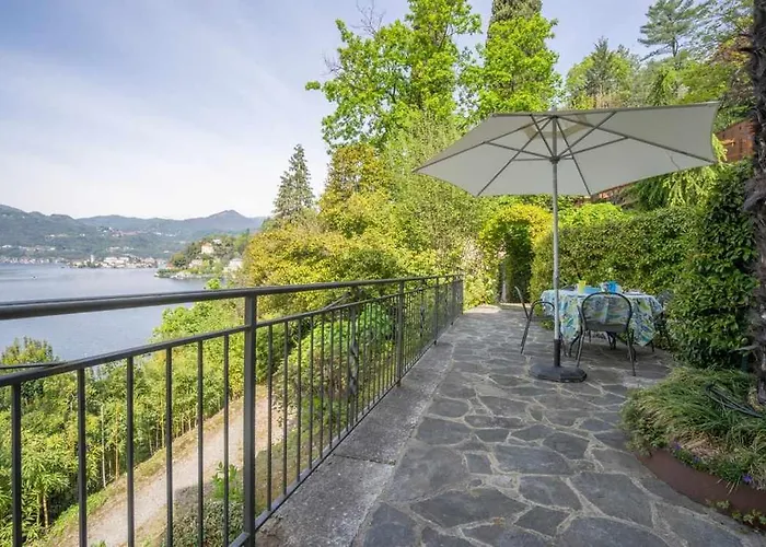 Apartment Vescovo Con Accesso Al Orta San Giulio