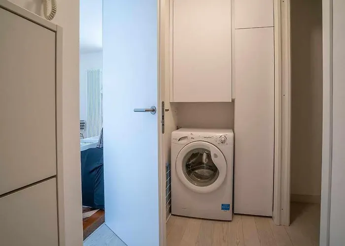 Vescovo Con Accesso Al *