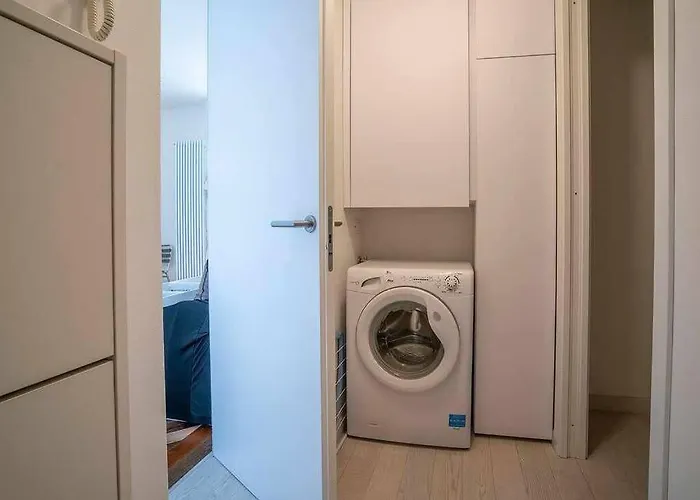 Vescovo Con Accesso Al *